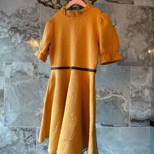 Janie and Jack Quilted Puff Sleeve Dress Sz 10 Gold w/ Belt
